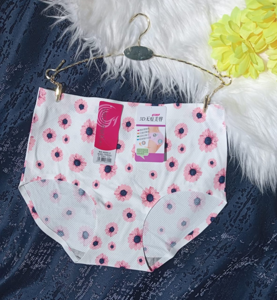 3-Pack Pretty Seamless Floral Panties (Size 6-10)