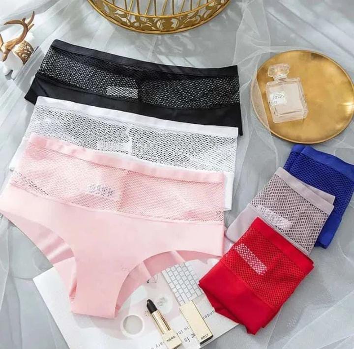 3-Pack Soft Seamless Panties (Size 12-14)